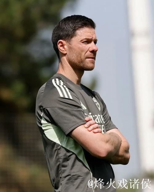 皇马换帅反转!阿隆索拒绝离队,佛爷清洗还牵连新梅西 皇马换帅反转!阿隆索拒绝离队,佛爷清洗还牵连新梅西
